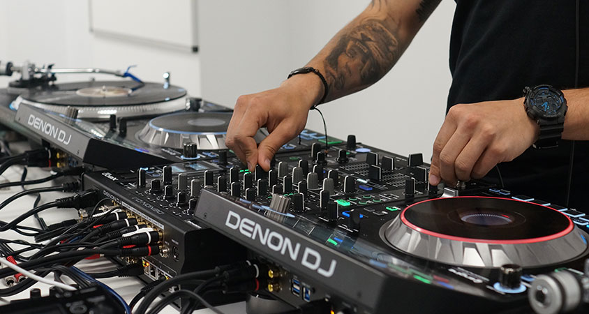 curso-dj-profesional-madrid-djp-music-school-escuela-academia-dj